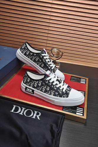 Picture of Dior Shoes Men _SKUfw137356401fw